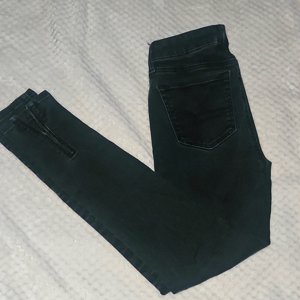 American Eagle Women's Black Jeans